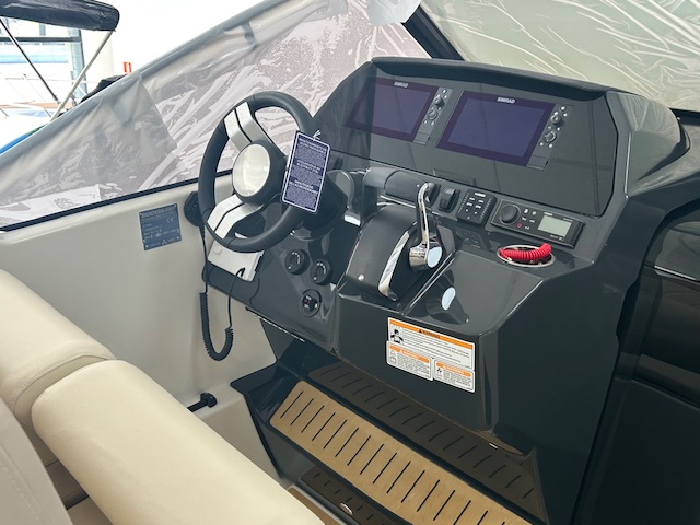 IMG_3407 QUICKSILVER ACTIV 875 SUNDECK + 2x MERCURY 200 DTS V6 FOURSTROKE