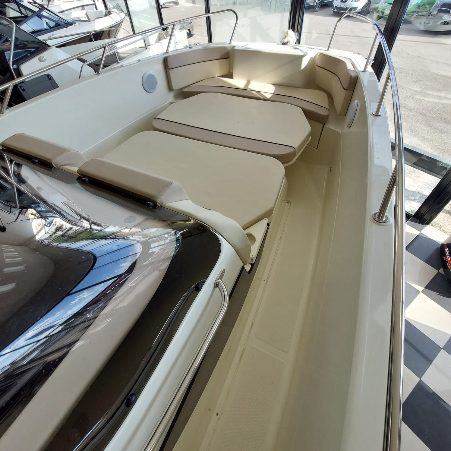 QUICKSILVER ACTIV 805 OPEN + MERCURY 250 XL DTS V8 AMS VERADO